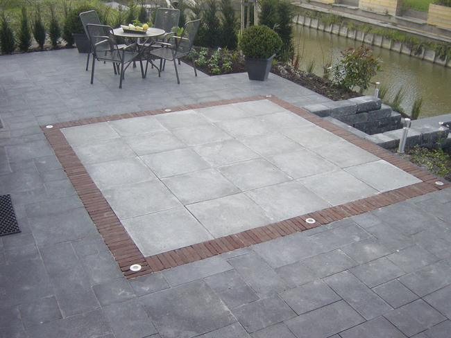 images/bestrating/Buitenhuishovenier_terras6.jpg#joomlaImage://local-images/bestrating/Buitenhuishovenier_terras6.jpg?width=650&height=488