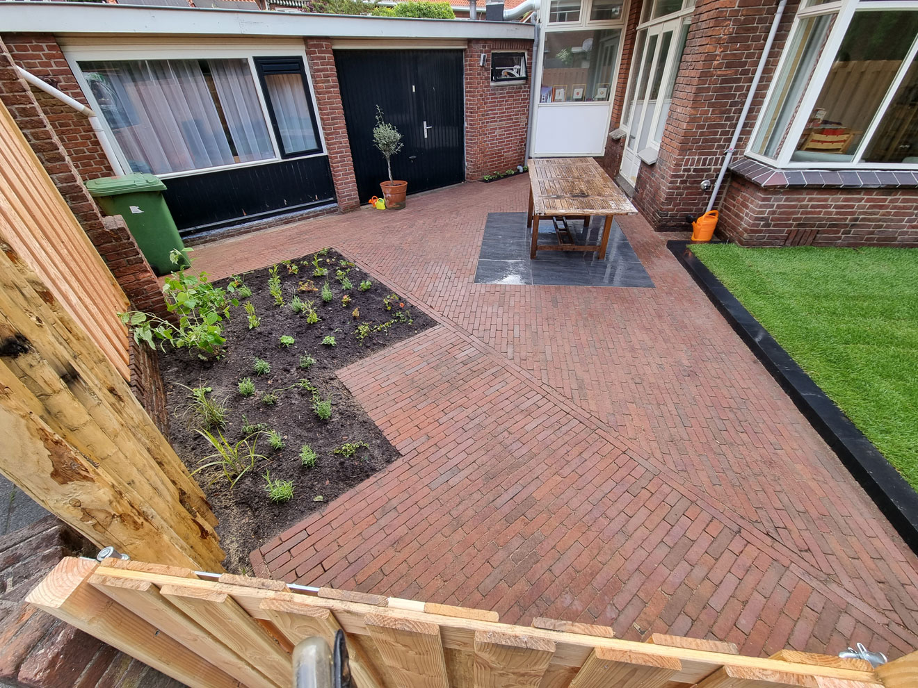 images/tuinen/Buitenhuis-hovenier-08.jpg#joomlaImage://local-images/tuinen/Buitenhuis-hovenier-08.jpg?width=1320&height=990